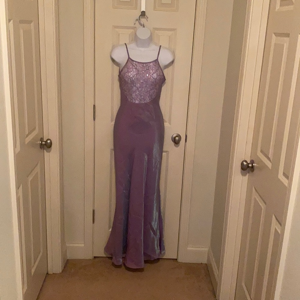 GUC sz 8 Shimmer Lilac Formal Mermaid Dress